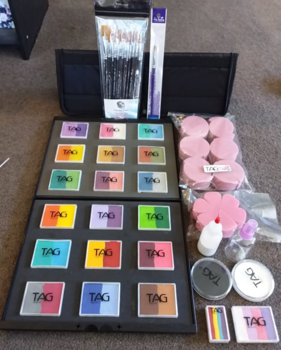 Professional face painting starter kit Face Paints NZ